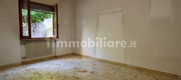 3 bedrooms Apartment in Neirone, Italy No. 275239 7