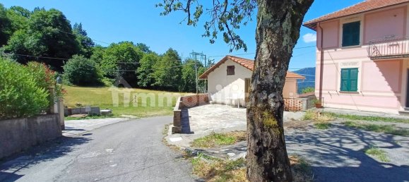 3 bedrooms Apartment in Neirone, Italy No. 275239 43