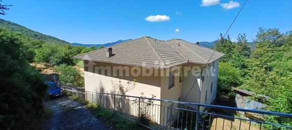 3 bedrooms Apartment in Neirone, Italy No. 275239 42