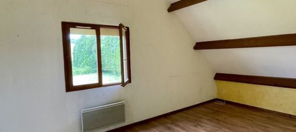 Casa de 4 dormitorios en Saint-Eugene, France No. 274378 16