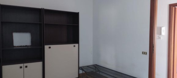 3 rooms Apartment in Marsala, Italy No. 121451 4