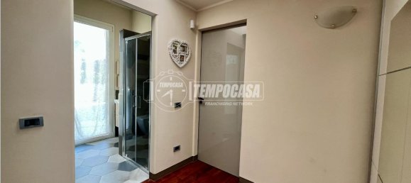 8 rooms Villa in Capriolo, Italy No. 134609 12