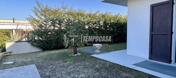 8 rooms Villa in Capriolo, Italy No. 134609 31