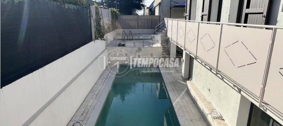 8 rooms Villa in Capriolo, Italy No. 134609 30