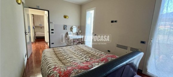 8 rooms Villa in Capriolo, Italy No. 134609 19
