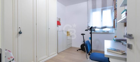 Apartamento de 3 dormitorios en Viterbo, Italy No. 87200 12