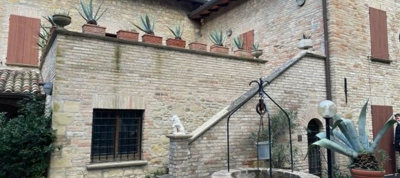 20 rooms Villa in Pesaro, Italy No. 285006 4