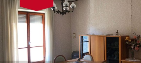 4 rooms Apartment in San Cipriano Picentino, Italy No. 7456 2