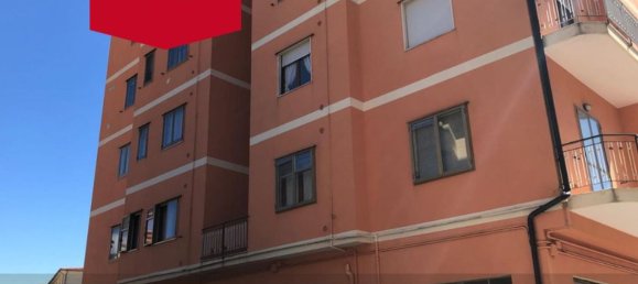 4 rooms Apartment in San Cipriano Picentino, Italy No. 7456 11