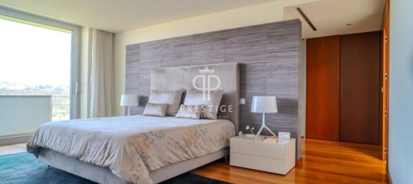 4 bedrooms Villa in Porto, Portugal No. 241837 14