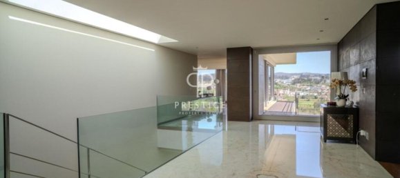 4 bedrooms Villa in Porto, Portugal No. 241837 5