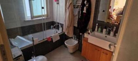 Apartamento de 3 habitaciónes en Rome, Italy No. 30800 3