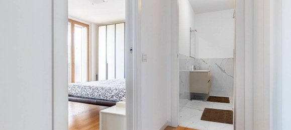 Пентхаус с 2 спальнями в Монца, Италия № 290953 10