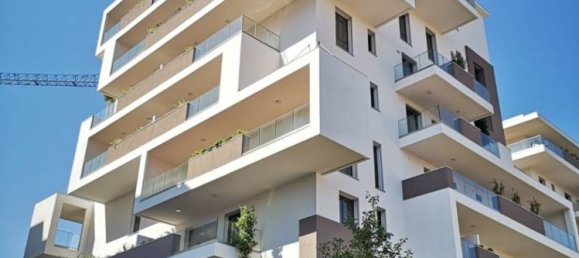 Пентхаус с 2 спальнями в Монца, Италия № 290953 23