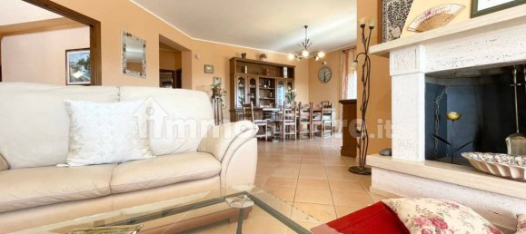 5 chambres Villa à Isola del Liri, Italy No. 57798 10