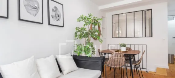 200m² Building in Lisbon, Portugal No. 117050 3