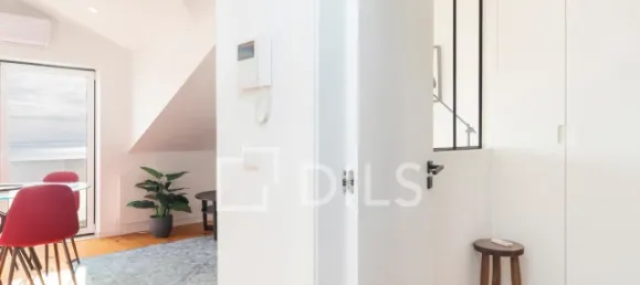 200m² Building in Lisbon, Portugal No. 117050 26