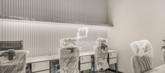 188m² Office in Business Bay, UAE No. 42724 6