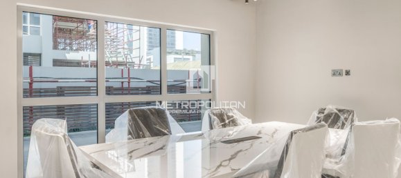 188m² Office in Business Bay, UAE No. 42724 2