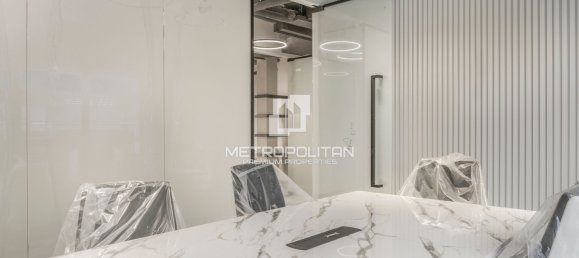 188m² Office in Business Bay, UAE No. 42724 18