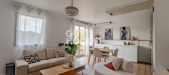 Квартира с 2 спальнями в Сен-Максимен-ла-Сент-Бом, Франция № 363123 6