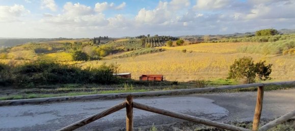 5 rooms Apartment in Certaldo, Italy No. 72032 3