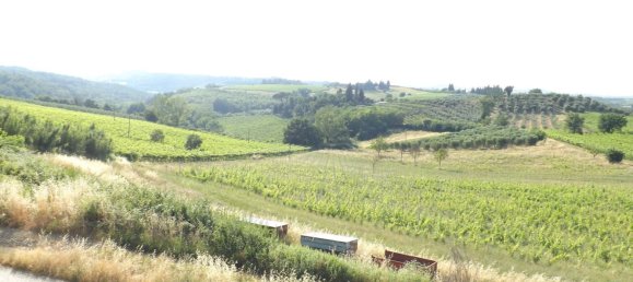 5 rooms Apartment in Certaldo, Italy No. 72032 18