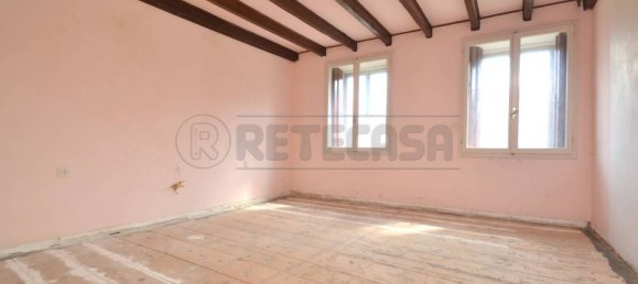 2 bedrooms House in Valdagno, Italy No. 194360 8