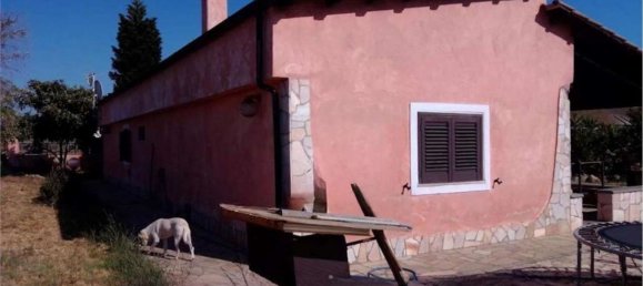 4 rooms House in Cerveteri, Italy No. 186065 2