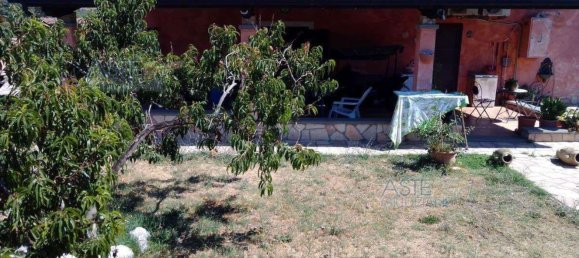 4 rooms House in Cerveteri, Italy No. 186065 13
