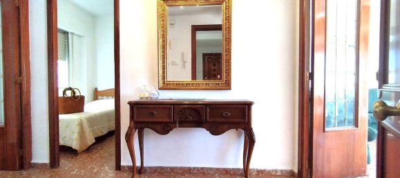 4 bedrooms Apartment in Valencia, Spain No. 185989 3