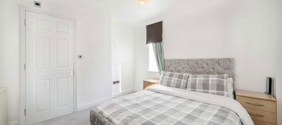 3 Schlafzimmer Wohnung in Cricklewood, United Kingdom, Nr. 5716 5