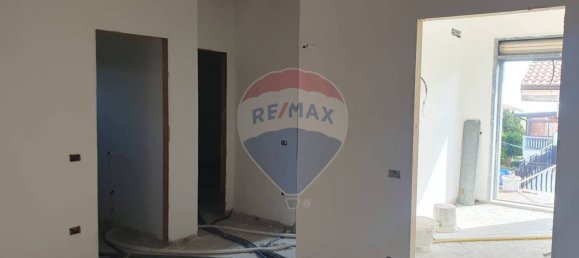 Квартира с 2 спальнями в Мистербьянко, Италия № 144421 2