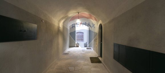 2 bedrooms Apartment in Cuorgnè, Italy No. 120978 4