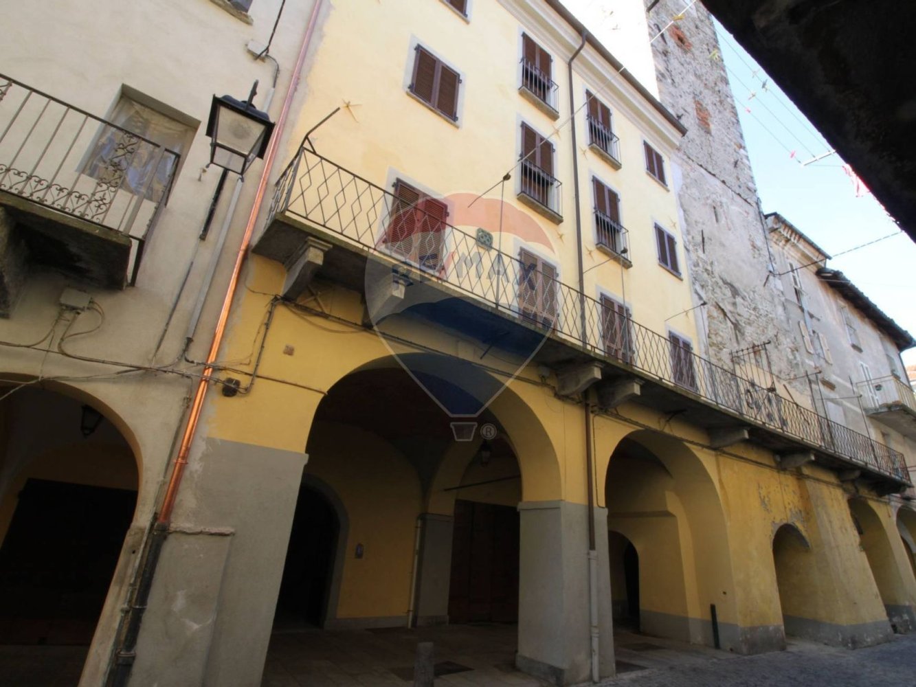 2 bedrooms Apartment in Cuorgnè, Italy No. 120978