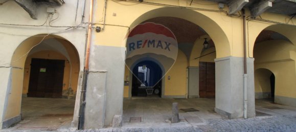 2 bedrooms Apartment in Cuorgnè, Italy No. 120978 3