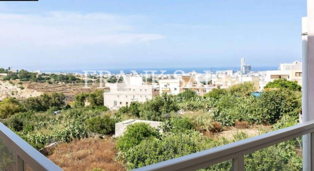 Apartamento de 2 dormitorios en San Gwann, Malta No. 9743