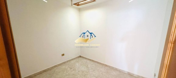 5 bedrooms Apartment in Casteldaccia, Italy No. 344419 8