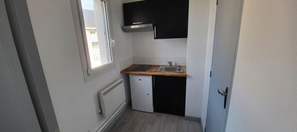 9 bedrooms Apartment in Bourges, France No. 247047 6