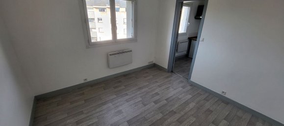 9 bedrooms Apartment in Bourges, France No. 247047 8