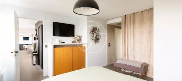 1 Schlafzimmer Penthouse in Paris, France, Nr. 142991 16