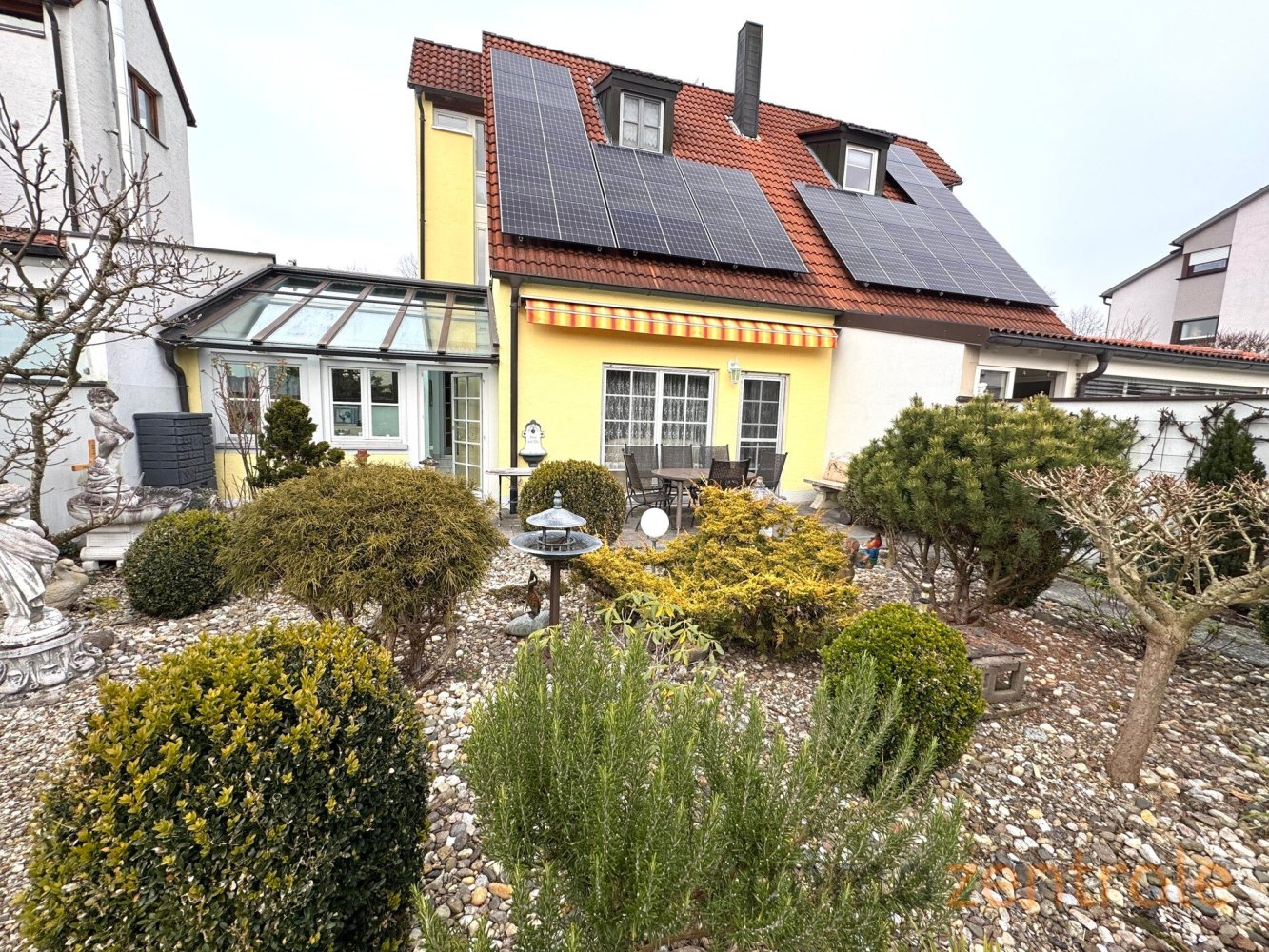 3 bedrooms Townhouse in Gunzenhausen, Germany No. 32770