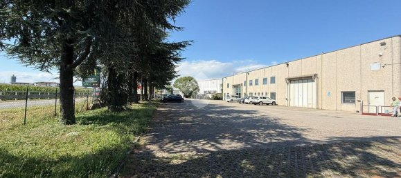 5000m² Warehouse in Ghisalba, Italy No. 257650 13