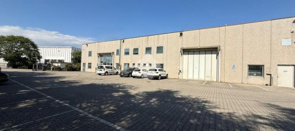 5000m² Warehouse in Ghisalba, Italy No. 257650 11