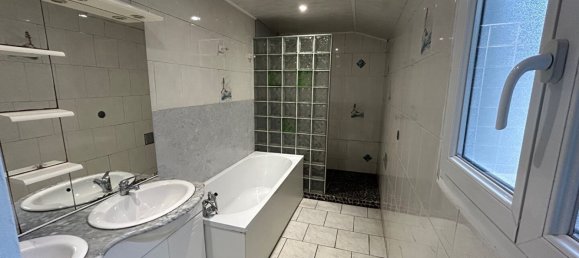 3 bedrooms House in Calais, France No. 44274 8