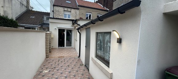 3 bedrooms House in Calais, France No. 44274 3