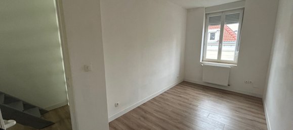 3 bedrooms House in Calais, France No. 44274 7