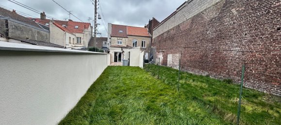 3 bedrooms House in Calais, France No. 44274 2