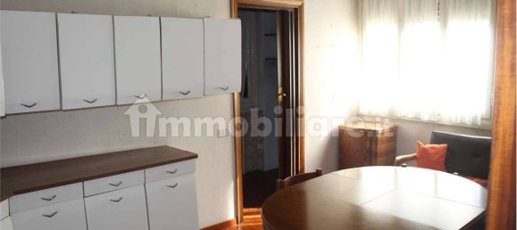 2 Schlafzimmer Villa in Cesano Maderno, Italy, Nr. 313203 6