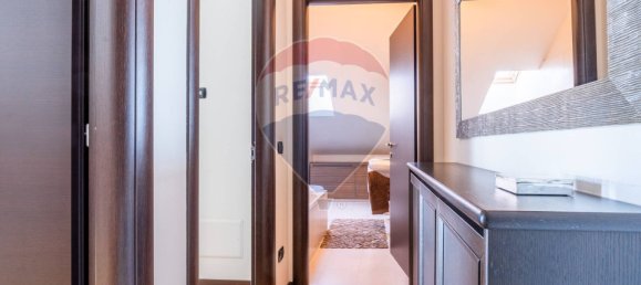 2 bedrooms Apartment in Limbiate, Italy No. 348010 14